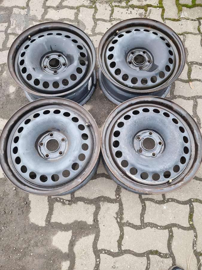 Opel, tērauda apzīmogoti, R16
