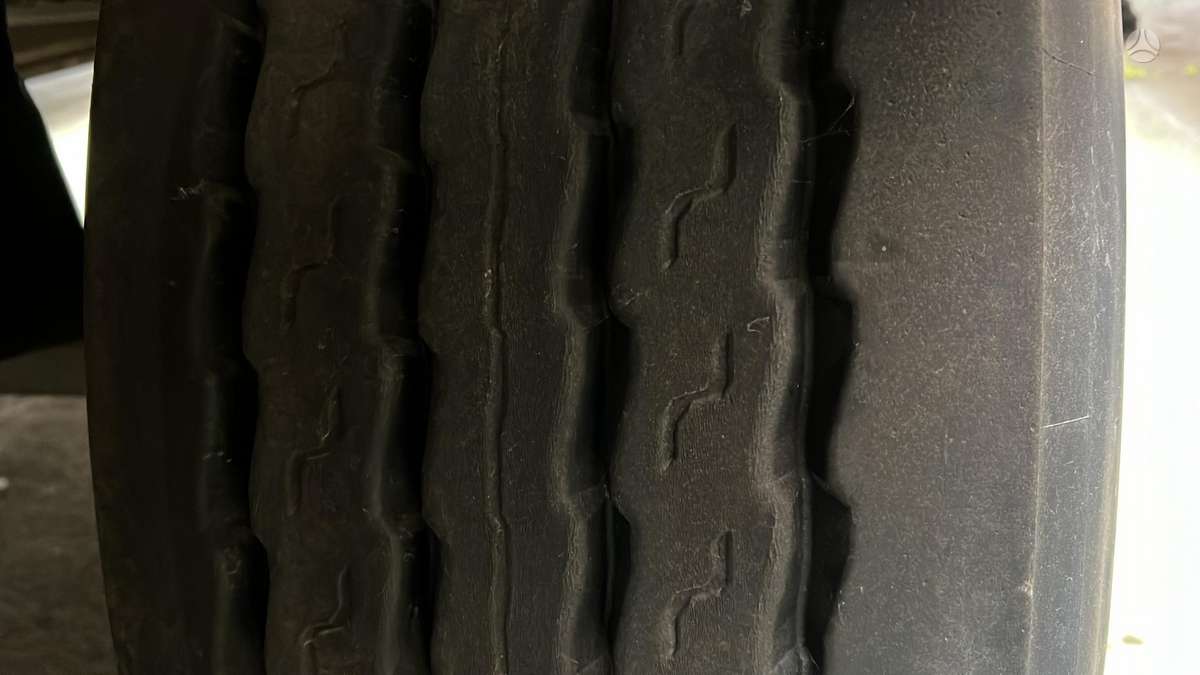 Dunlop, universalios 385/65 R22,5