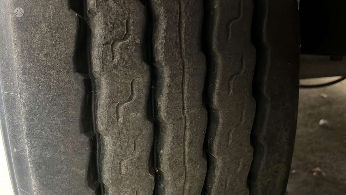 Dunlop, universalios 385/65 R22,5