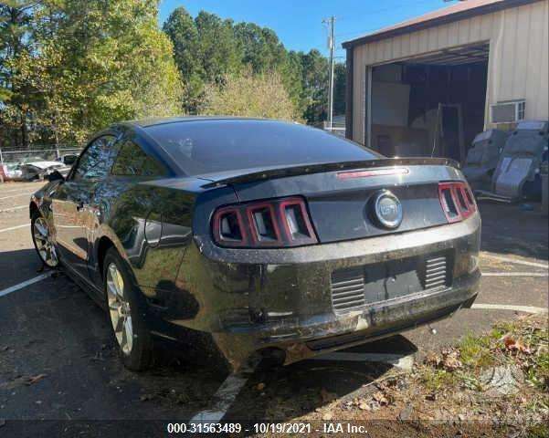 Ford Mustang rezerves daļās