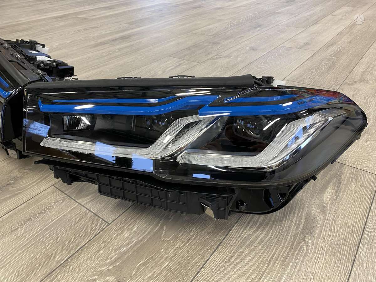 BMW 5 serija lights