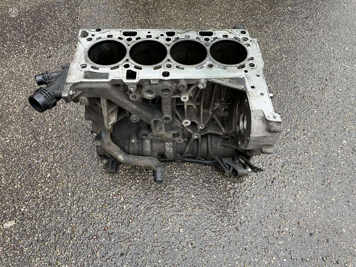 BMW 5 serija, N47d30a, engine block
