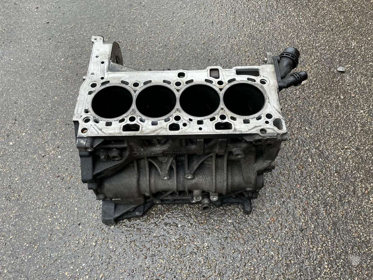 BMW 5 serija, N47d30a, engine block