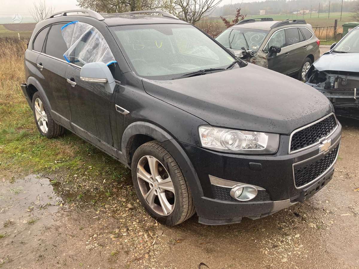 Chevrolet Captiva for parts