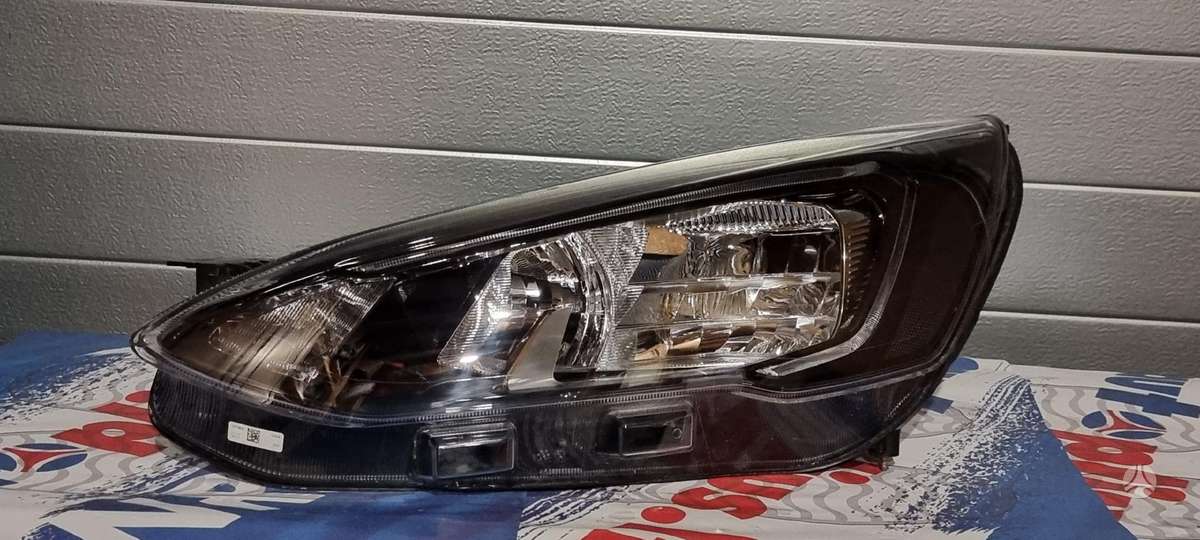 Ford Focus lights