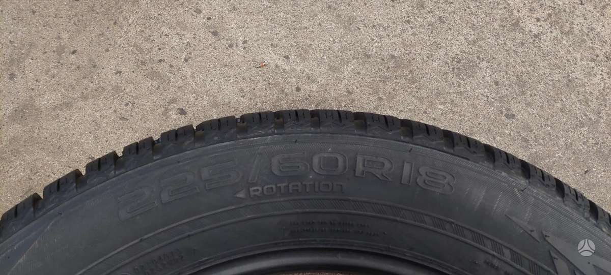 Nokian, зимние 225/60 R18