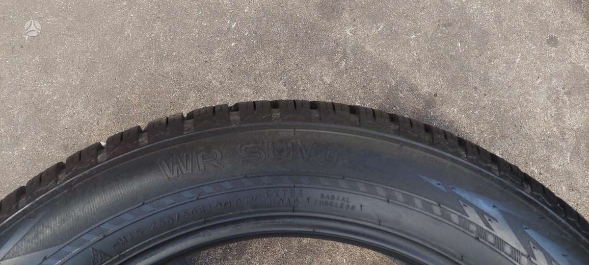 Nokian, winter 255/50 R19