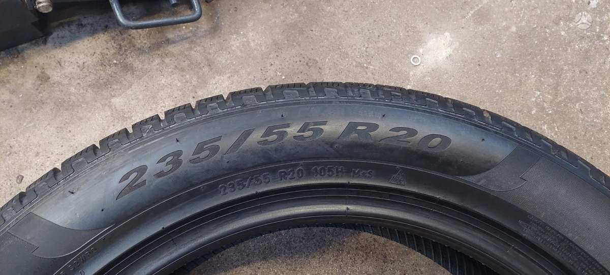Pirelli, winter 235/55 R20