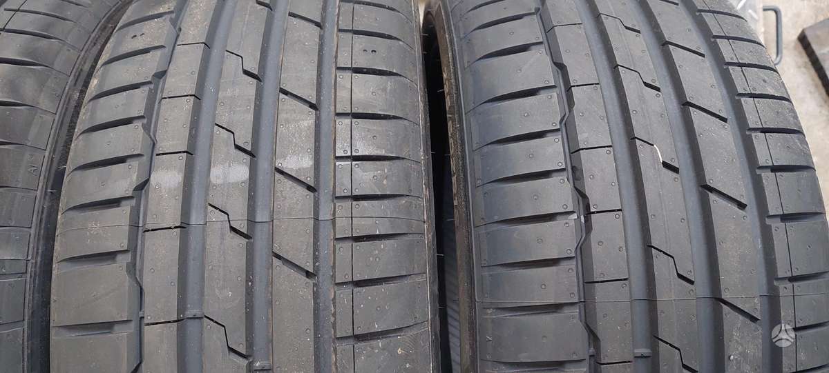 Hankook, vasaras 225/50 R18