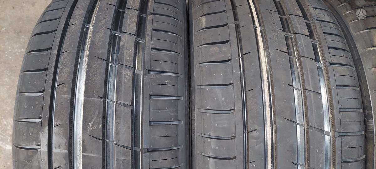 Nokian, summer 275/45 R20