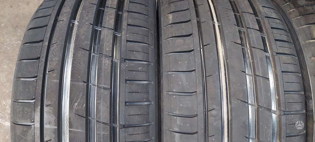 Nokian, vasarinės 275/45 R20
