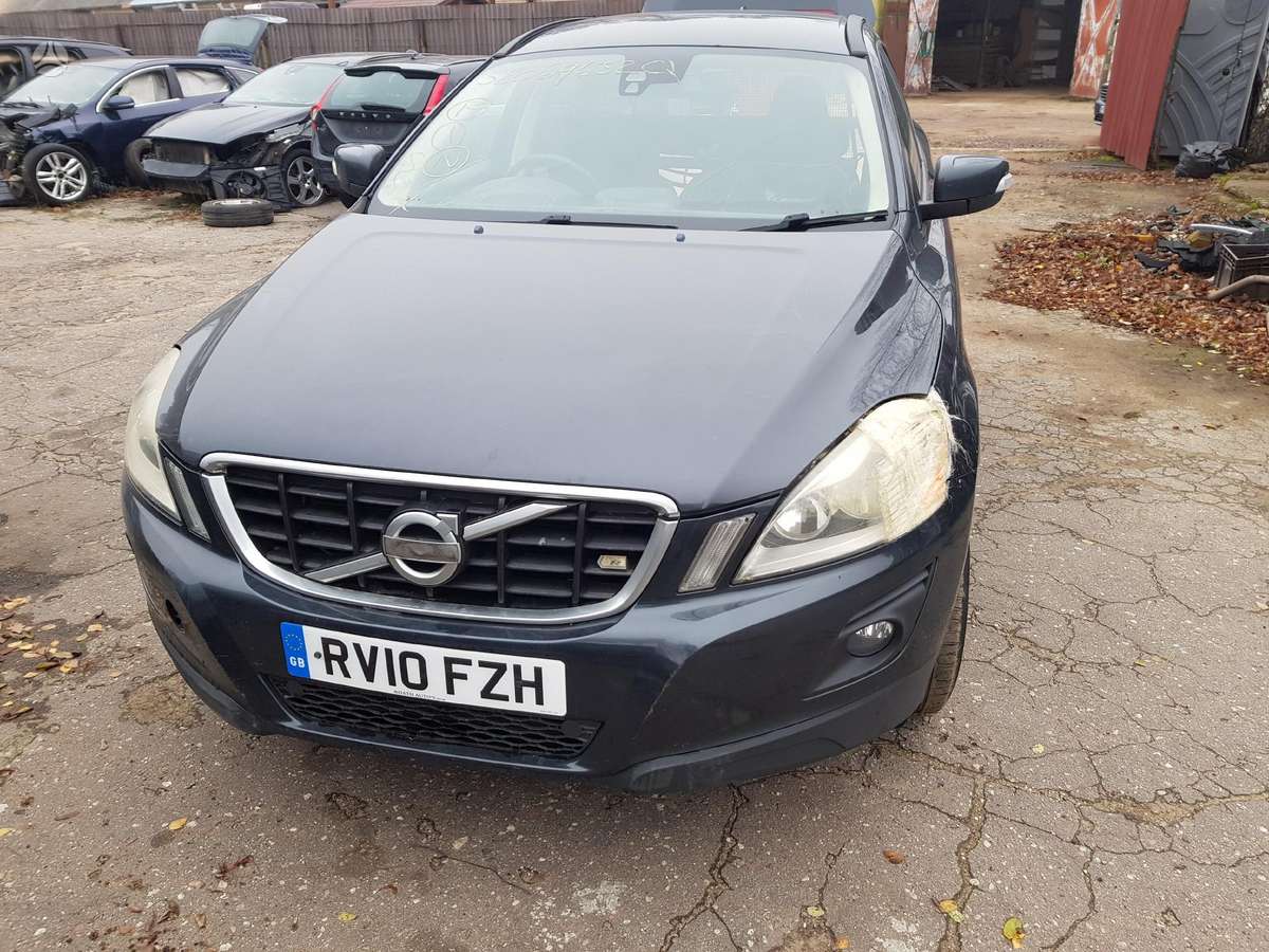 Volvo XC60 Visos volvo dalys