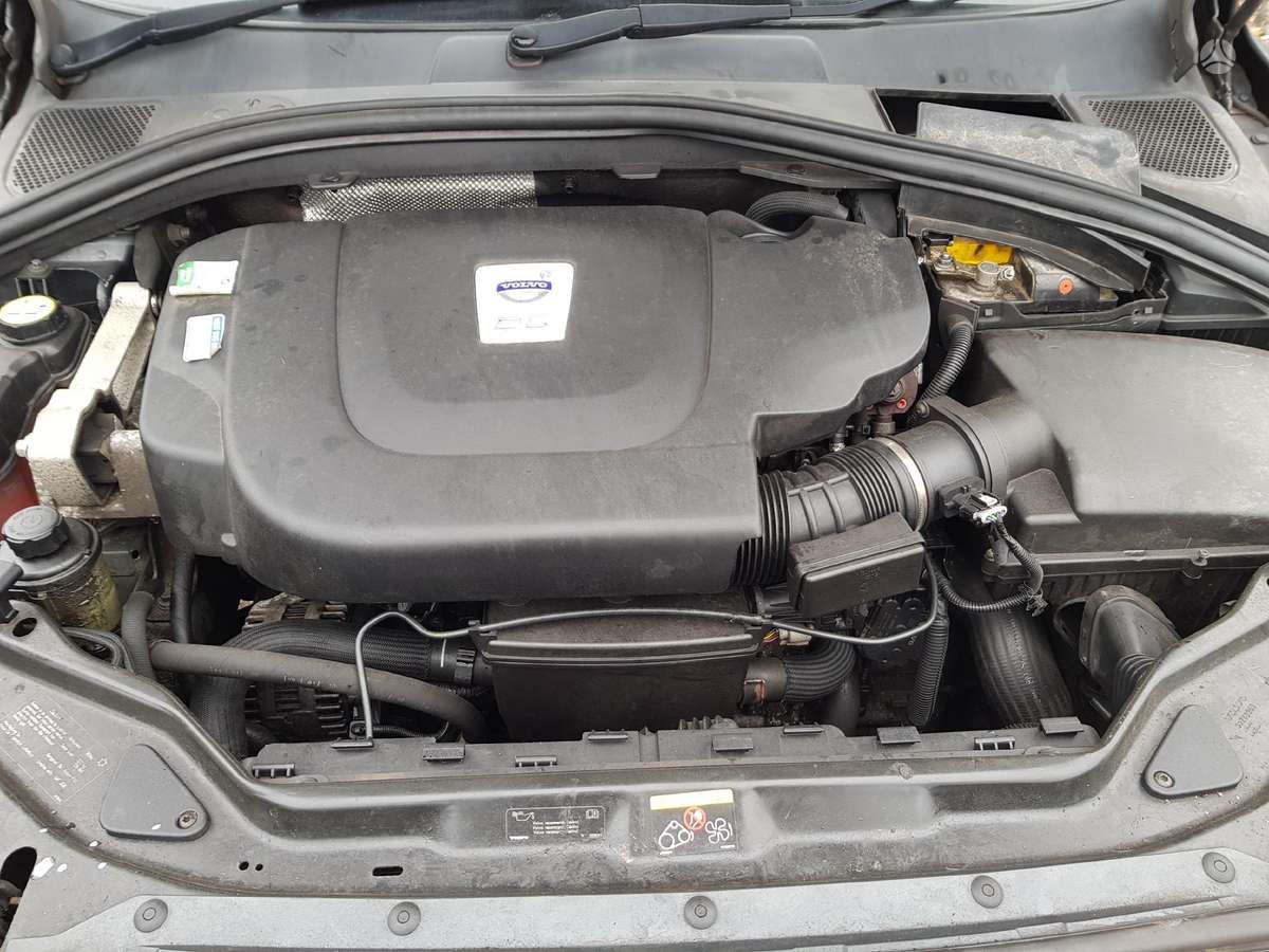 Volvo XC60 Visos volvo dalys