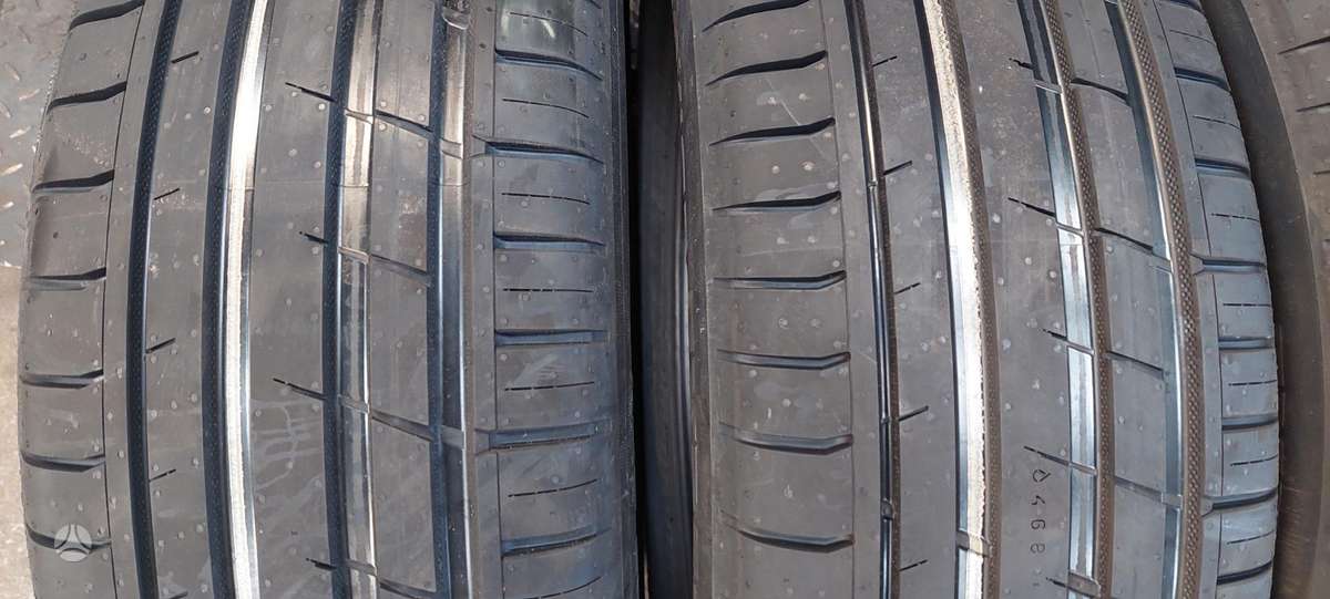 Nokian, vasarinės 235/55 R20