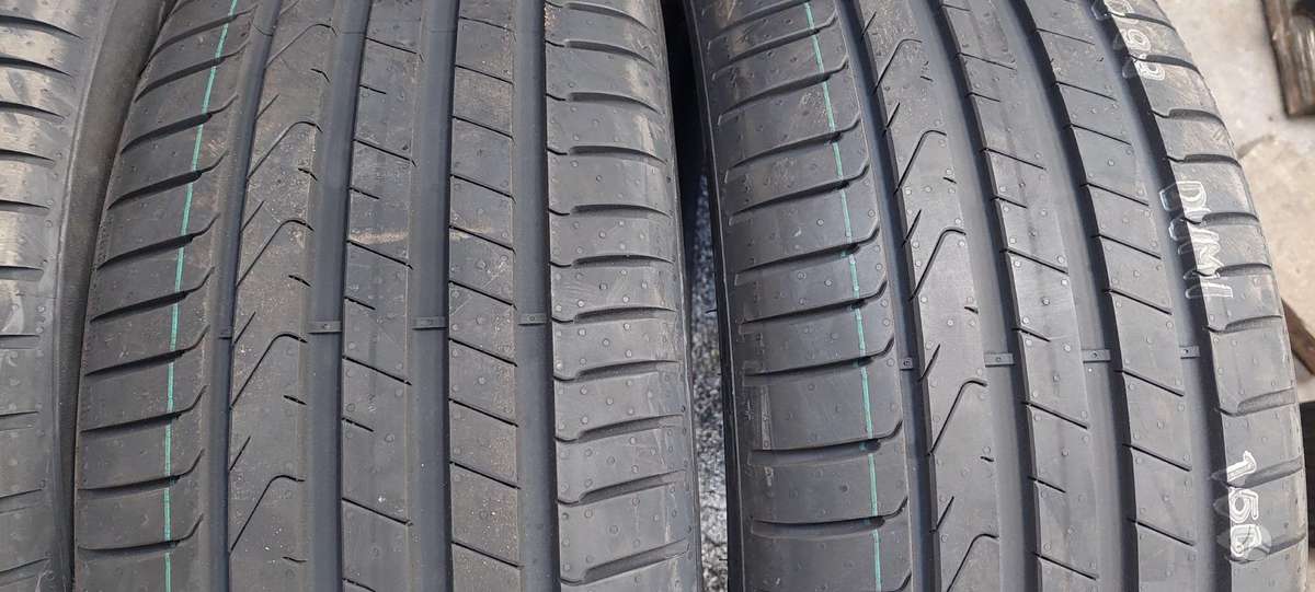 Pirelli, vasaras 235/50 R20