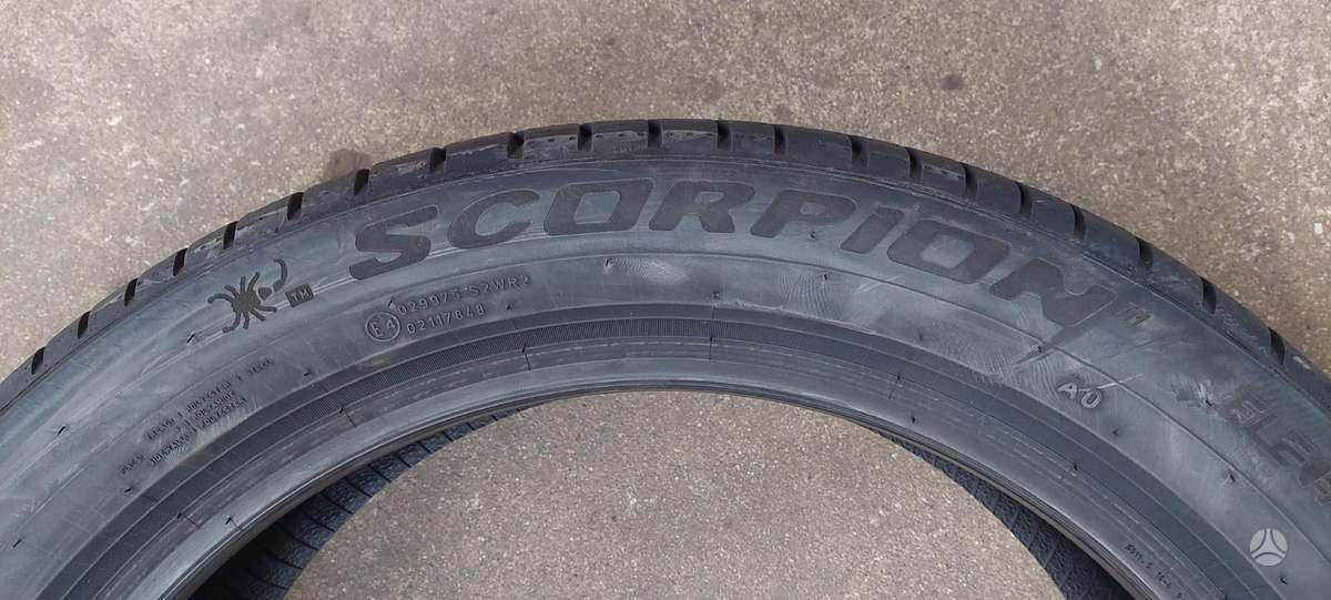 Pirelli, vasaras 235/50 R20