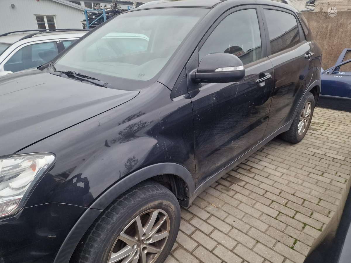 SsangYong Korando dalimis