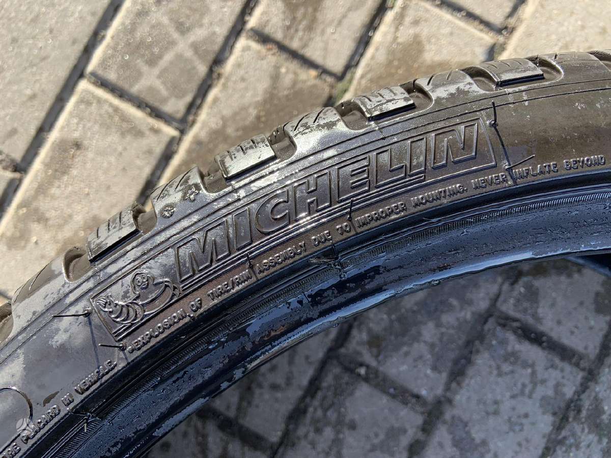 Michelin Pilot Alpin, winter 265/30 R21