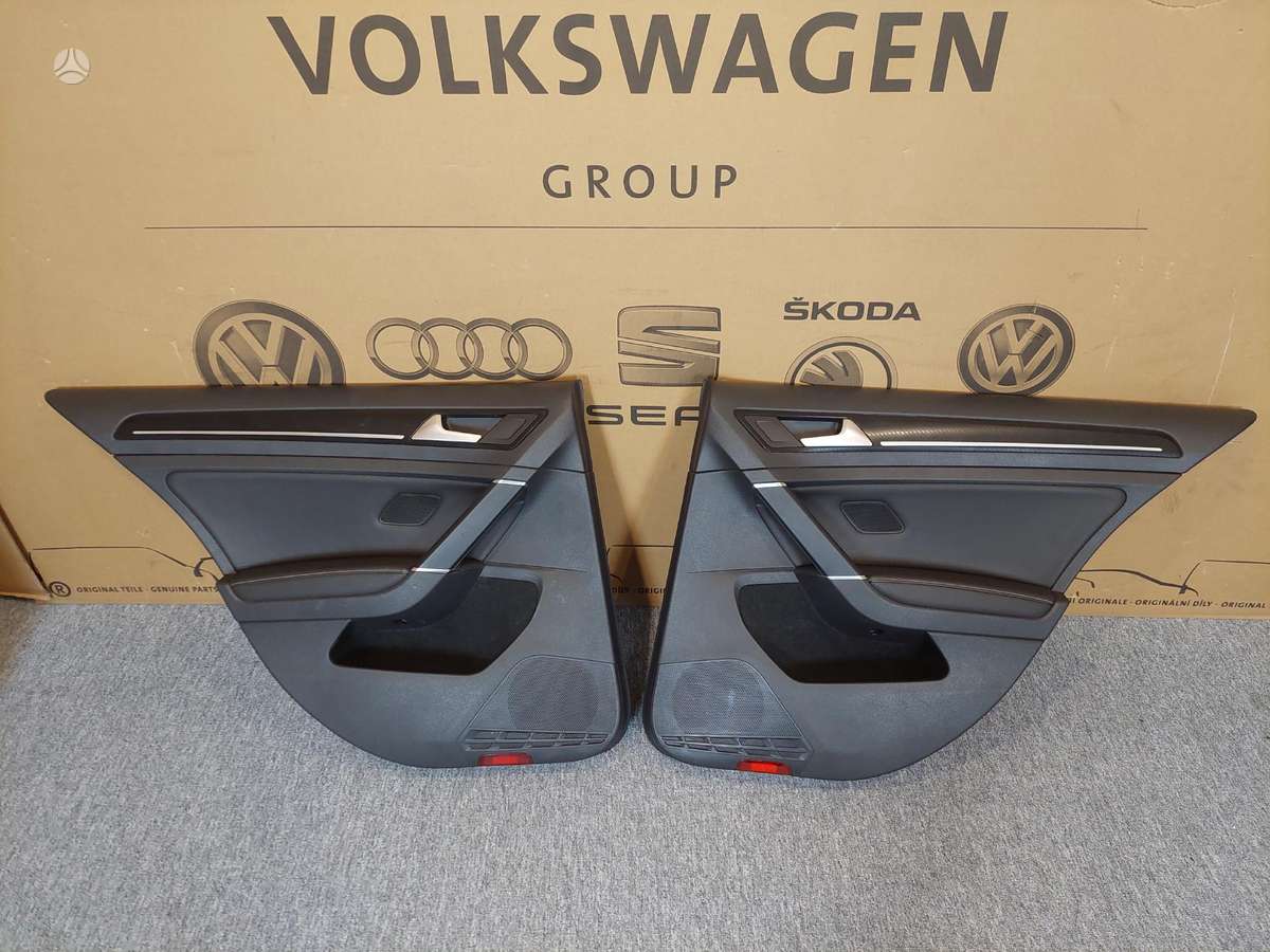Volkswagen Golf, DURELES KAIP NAUJOS SPALVOS KODAS LC9X, детали салона