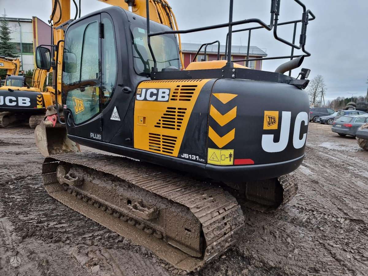 JCB JCB JS131LC (PLUS), excavator