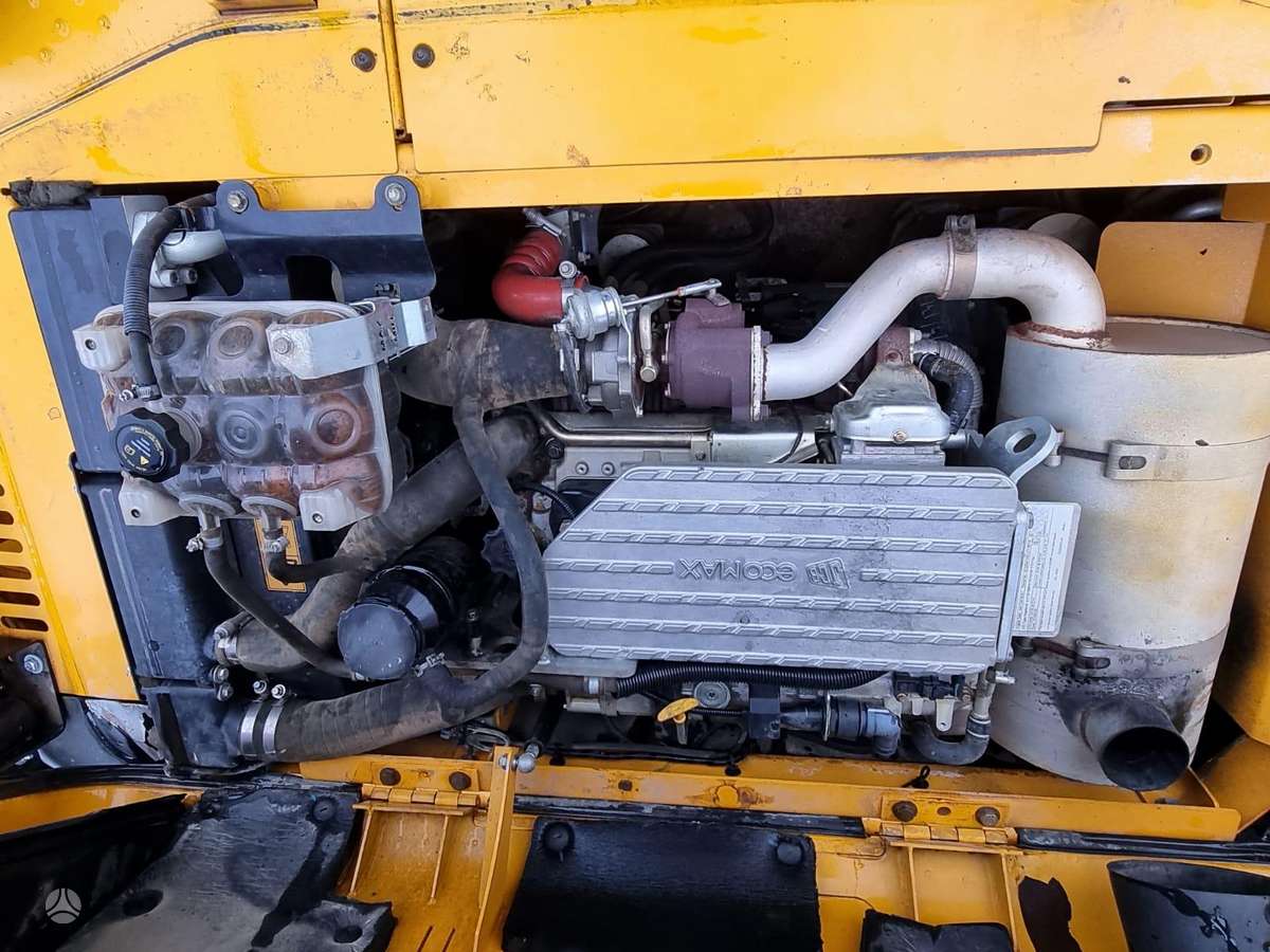 JCB JCB JS131LC (PLUS), excavator