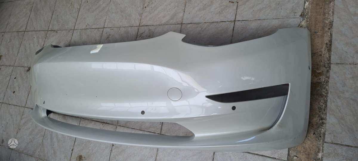 Tesla Model 3, 1084168-S0-E, kėbulo dalys