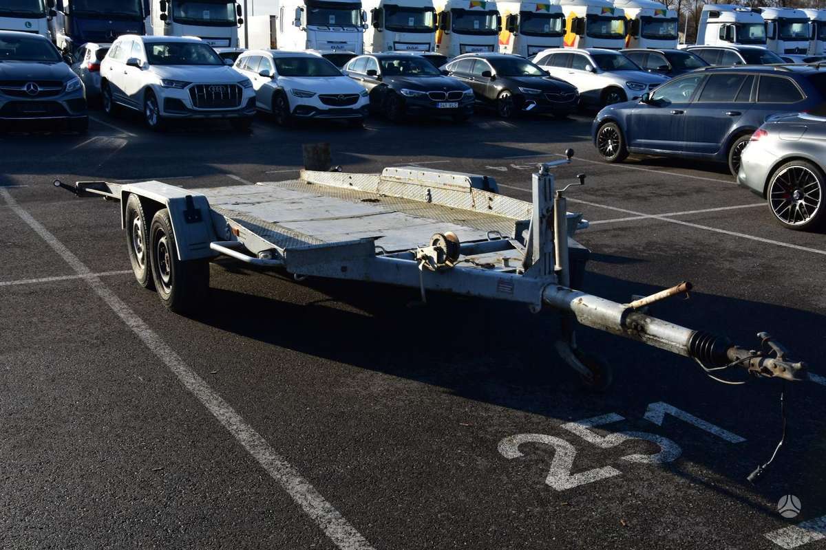 Same, automašīnas piekabes