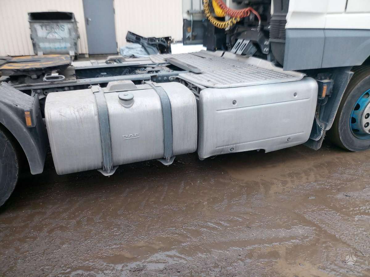 DAF XF410FT, тягачи