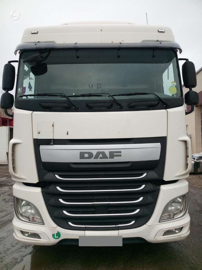 DAF XF410FT, vilkikai