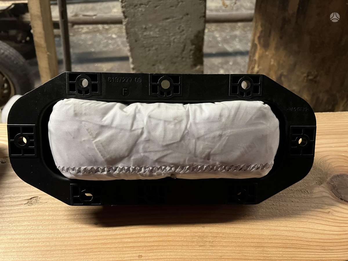 Volvo V40 trim parts