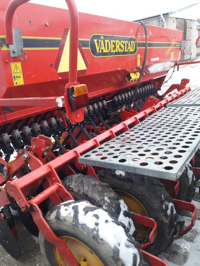 -Kita- VADERSTAD RAPID 400S, seeders, planters