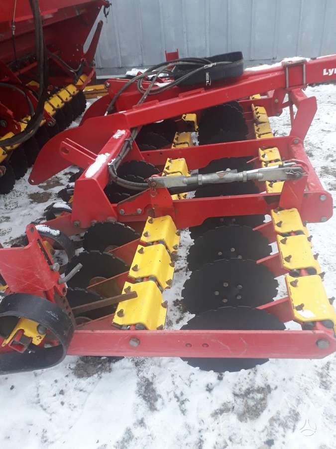 -Kita- VADERSTAD RAPID 400S, seeders, planters