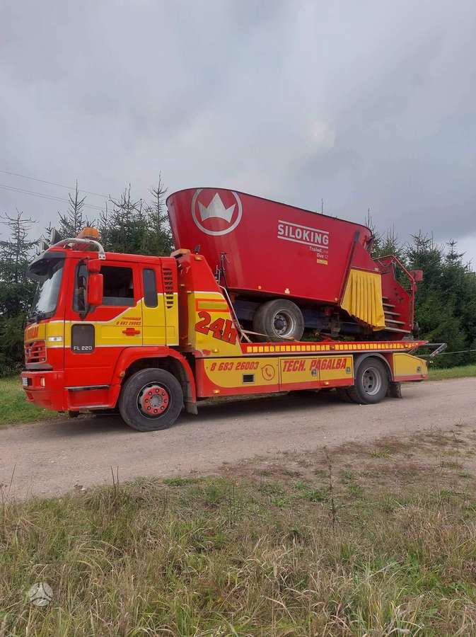 -Kita- Techni. ir traktorių pervežima, тракторы