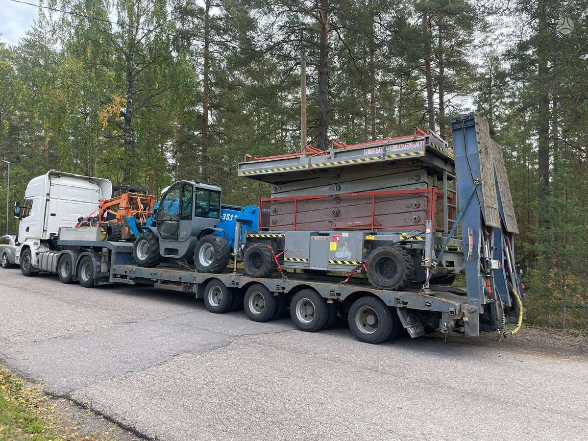 -Kita- Techni. ir traktorių pervežima, тракторы
