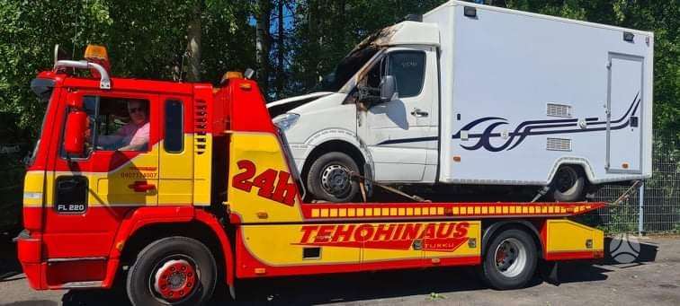 -Kita- Techni. ir traktorių pervežima, тракторы