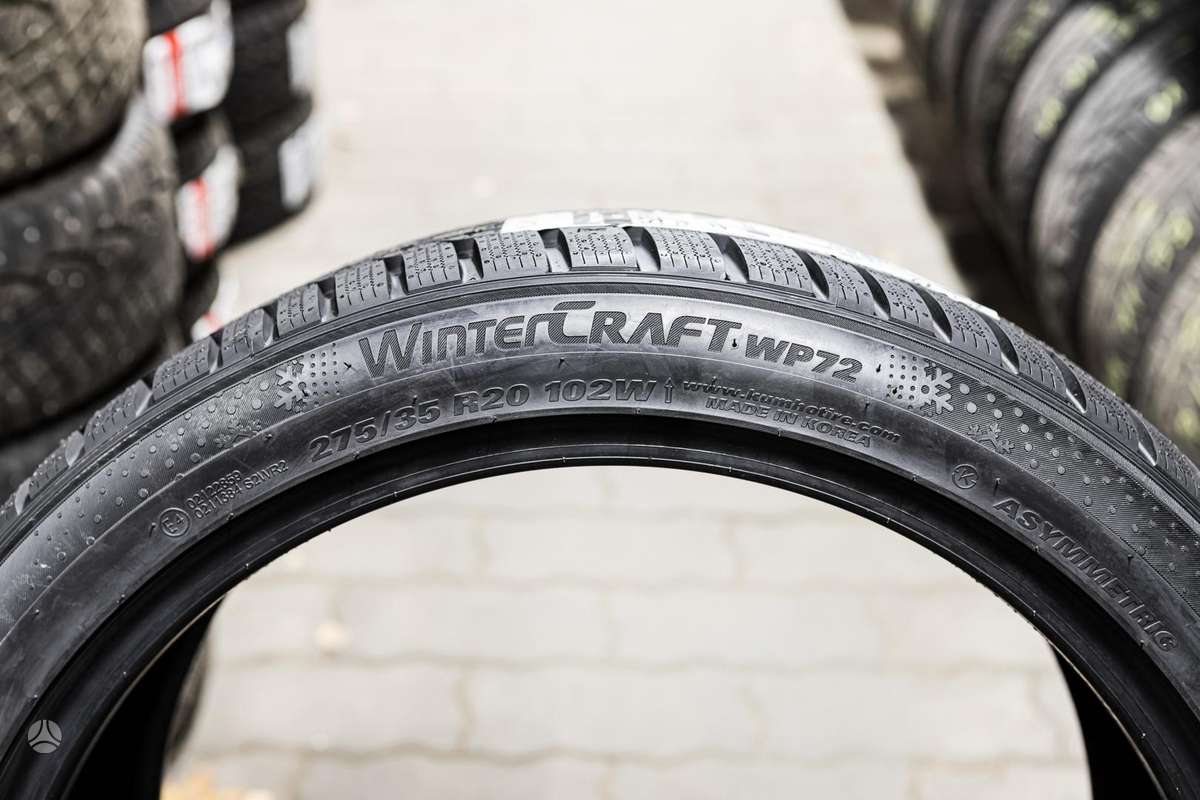Kumho WinterCraft WP72, winter 275/35 R20