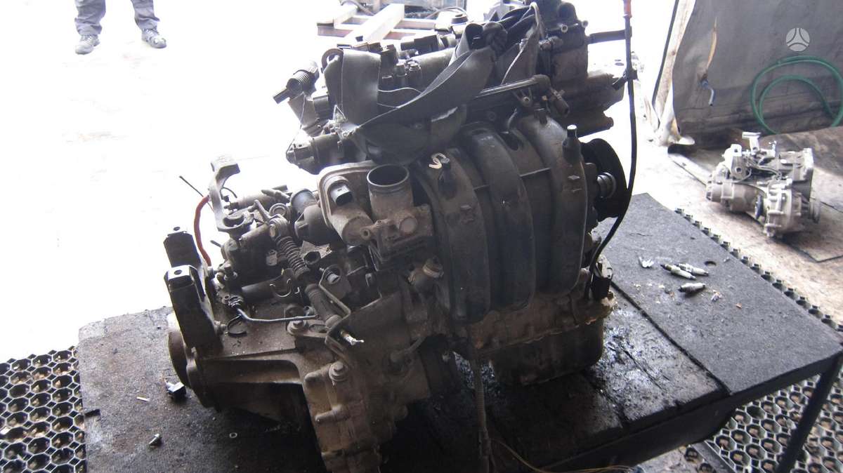Volkswagen Polo Variklio kodas azq