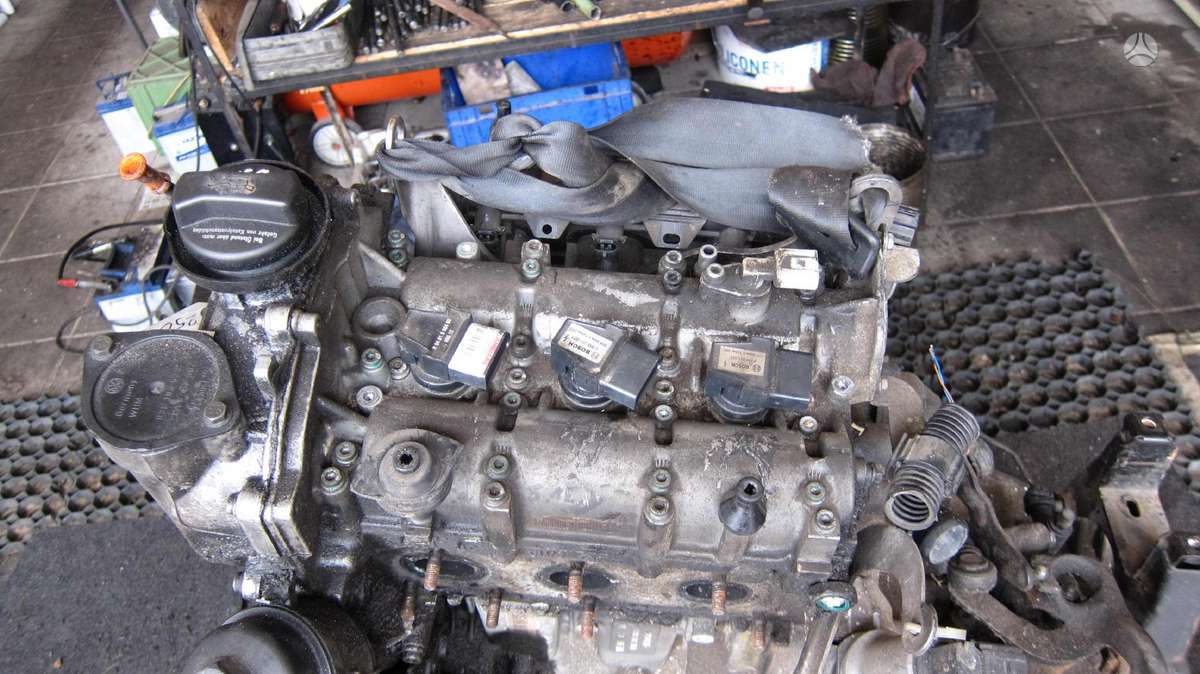 Volkswagen Polo Variklio kodas azq