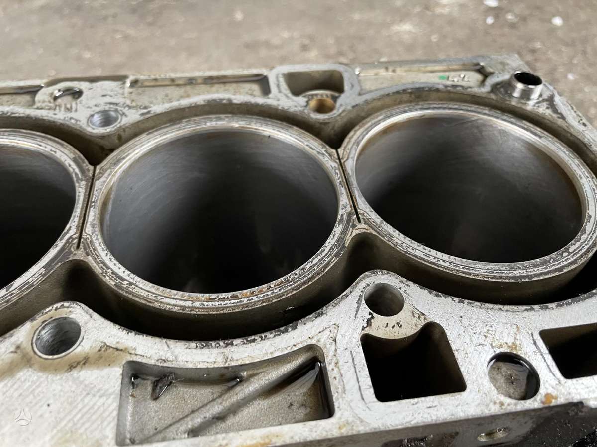 Ford C-MAX engine block