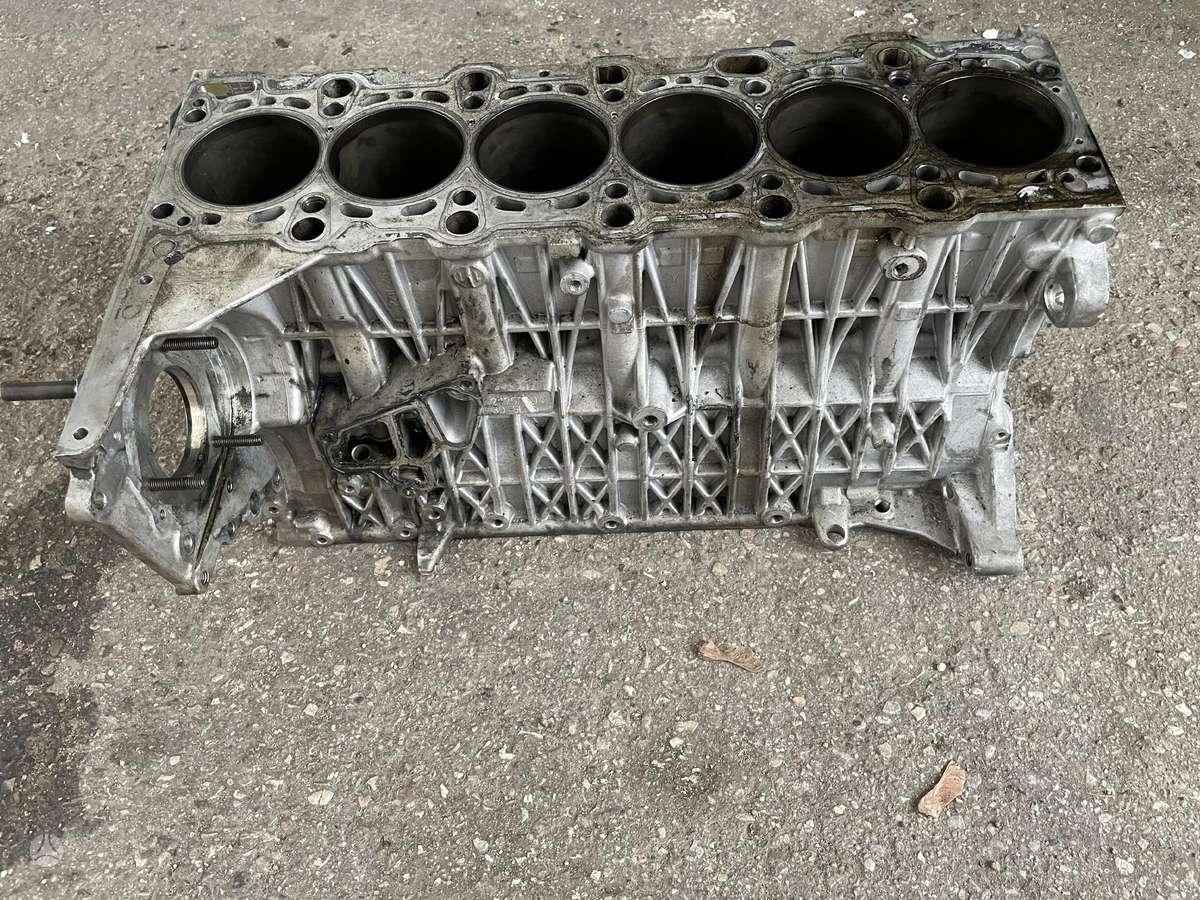 BMW X6, 306d5, engine block