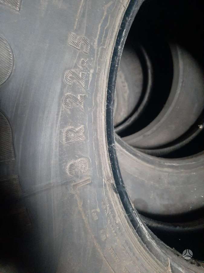 Continental, всесезонные 13/80 R22,5
