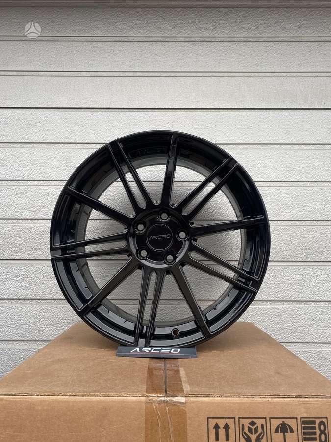 Arceo Mallorca [Glossy Black], light alloy, R18