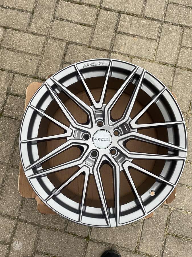 Arceo Sevilla Titan, light alloy, R19