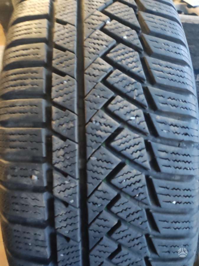 Continental, žieminės 215/65 R17