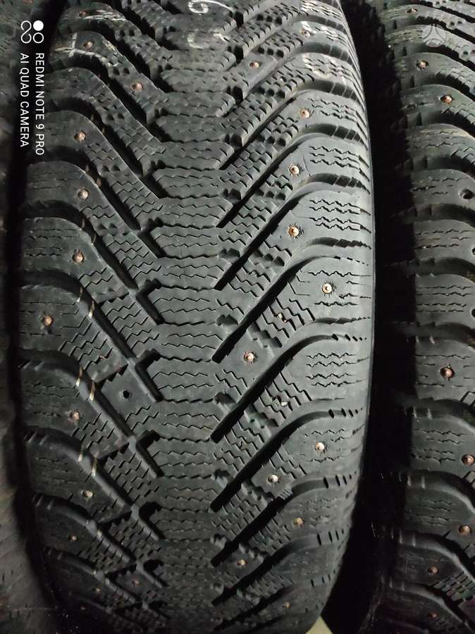 Continental, зимние 235/65 R17