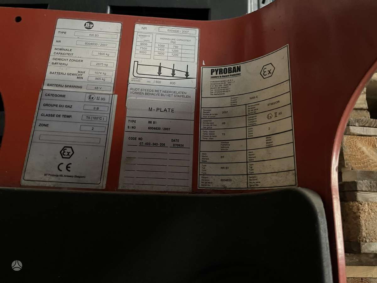 BT RR B3, šakiniai krautuvai