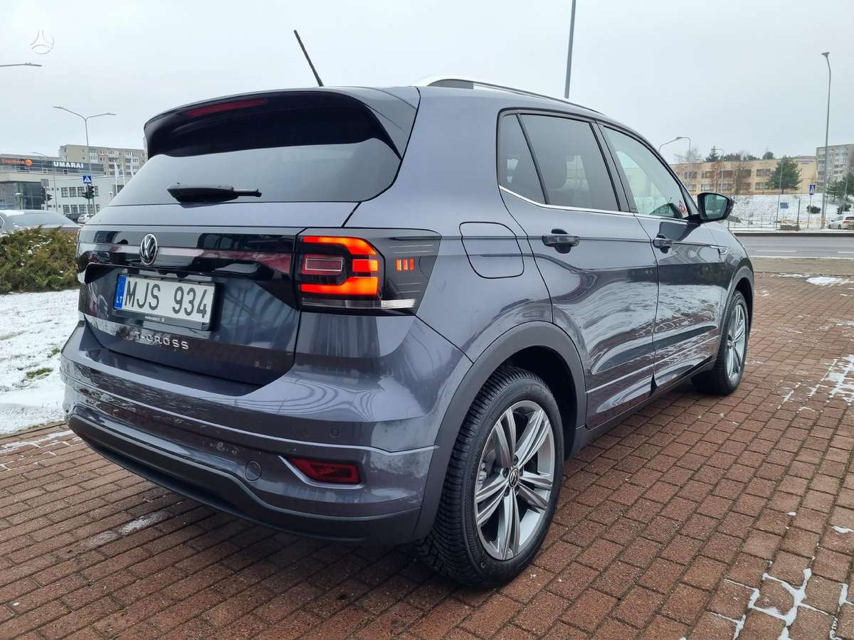 Volkswagen T-Cross, Внедорожник / Кроссовер