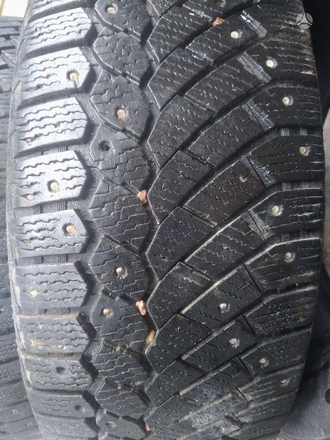 Continental, зимние 235/55 R17