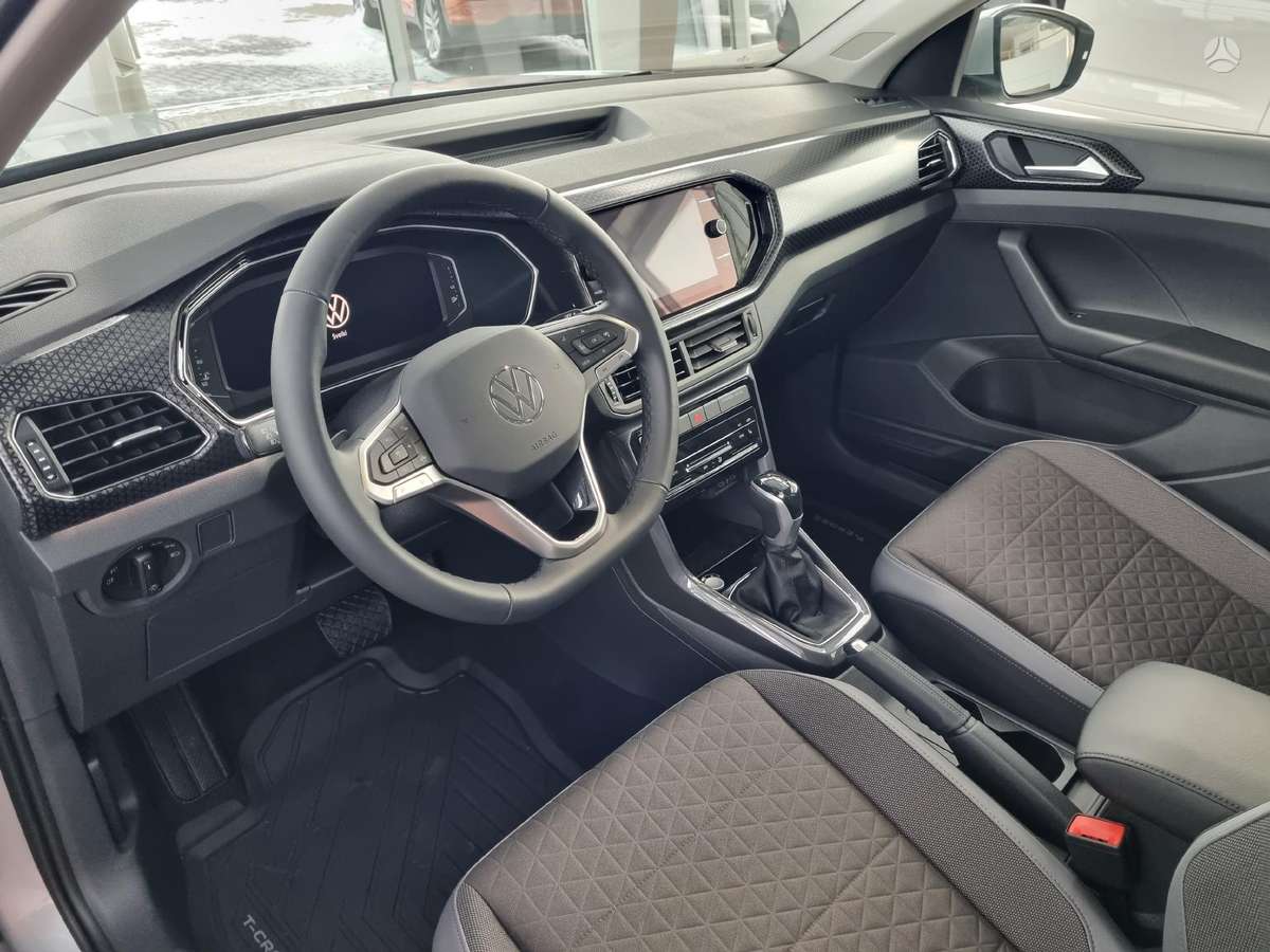 Volkswagen T-Cross, Внедорожник / Кроссовер