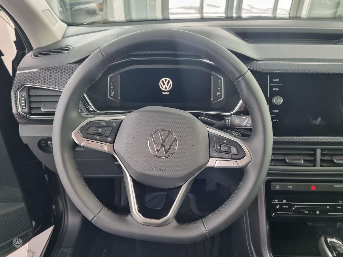 Volkswagen T-Cross, Внедорожник / Кроссовер